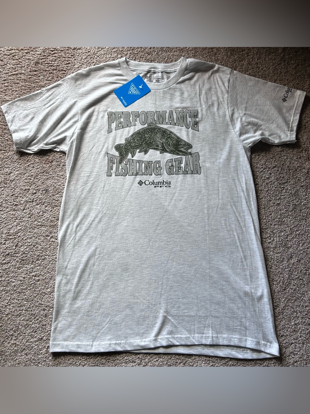 Columbia Light Gray Performance Fishing Gear Tee Size Medium